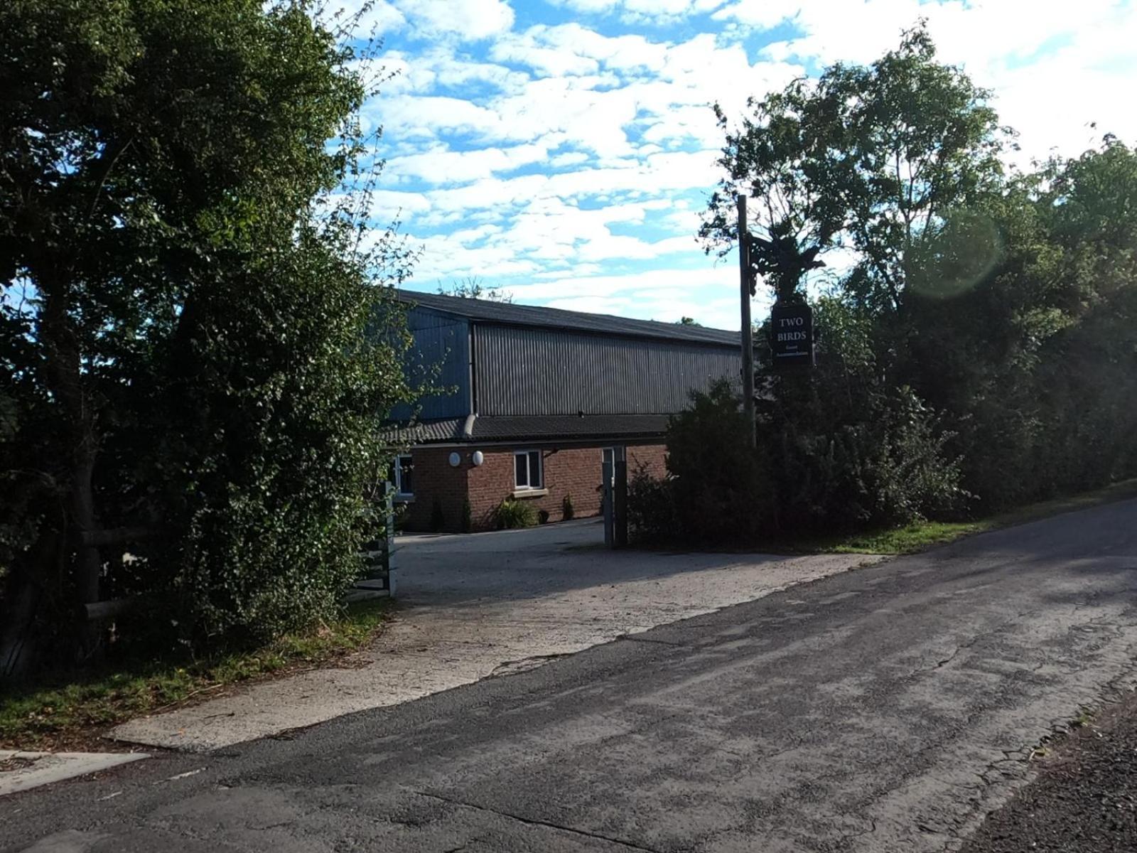 Apartment Two Birds Weekly Malmesbury